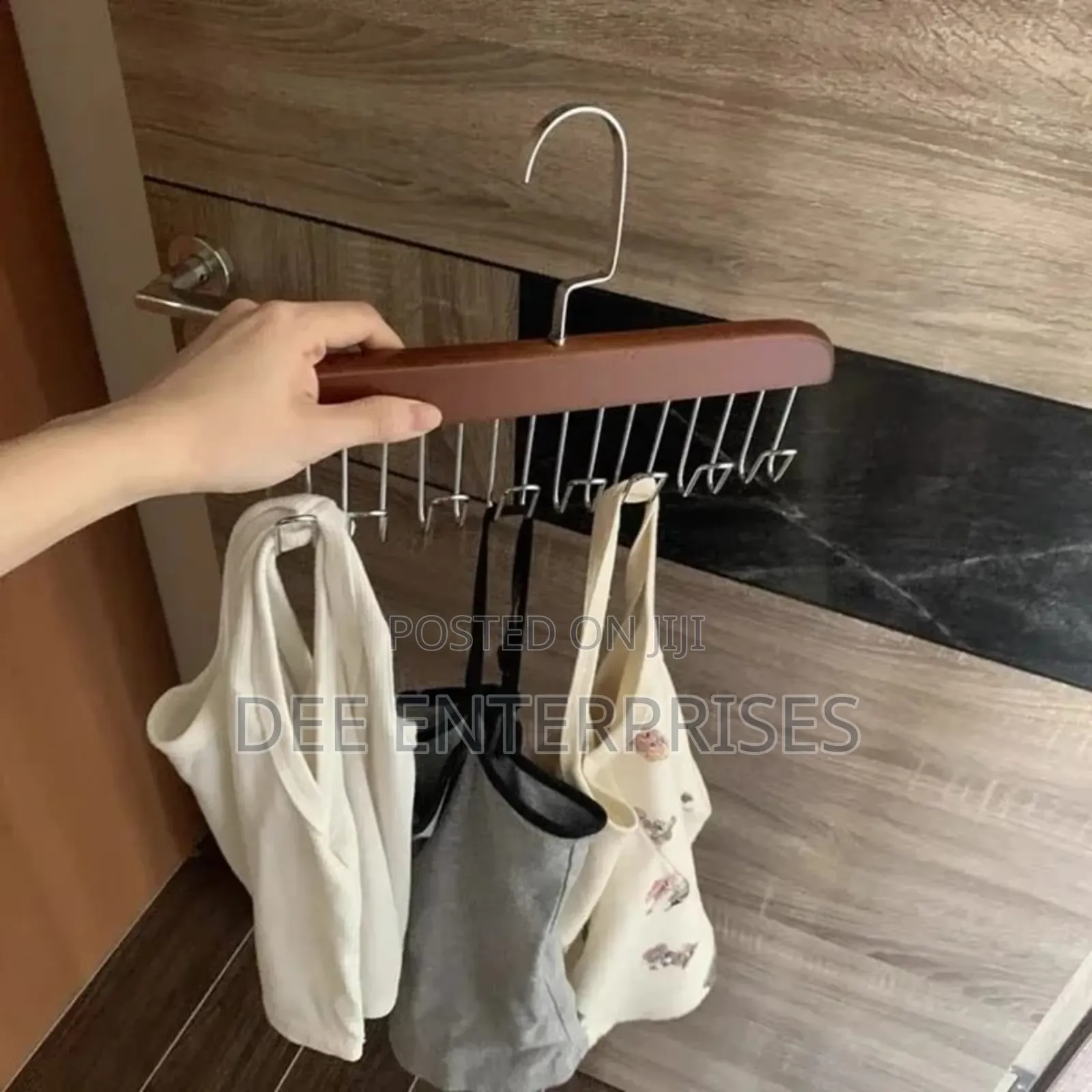 Wooden Plank 8 Hook Hanger