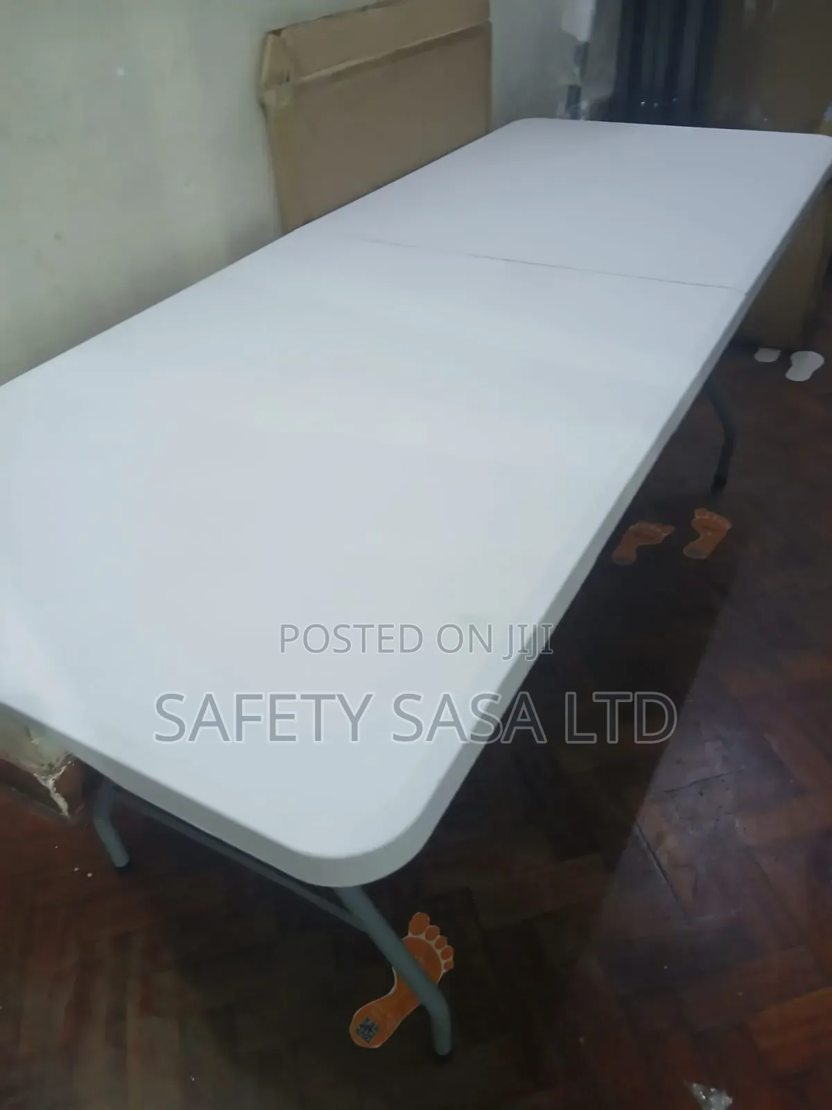 Foldable Table