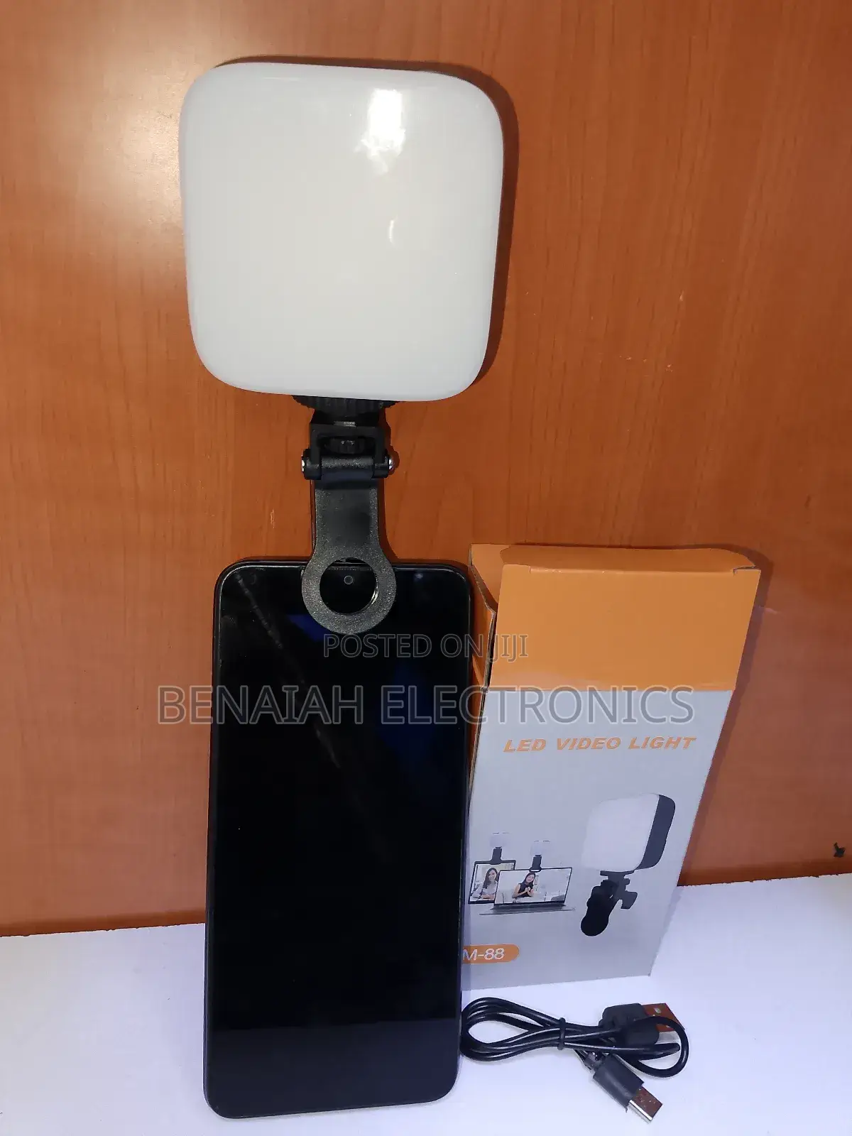 Professional Laptop/Mobile Phone Light Lamp