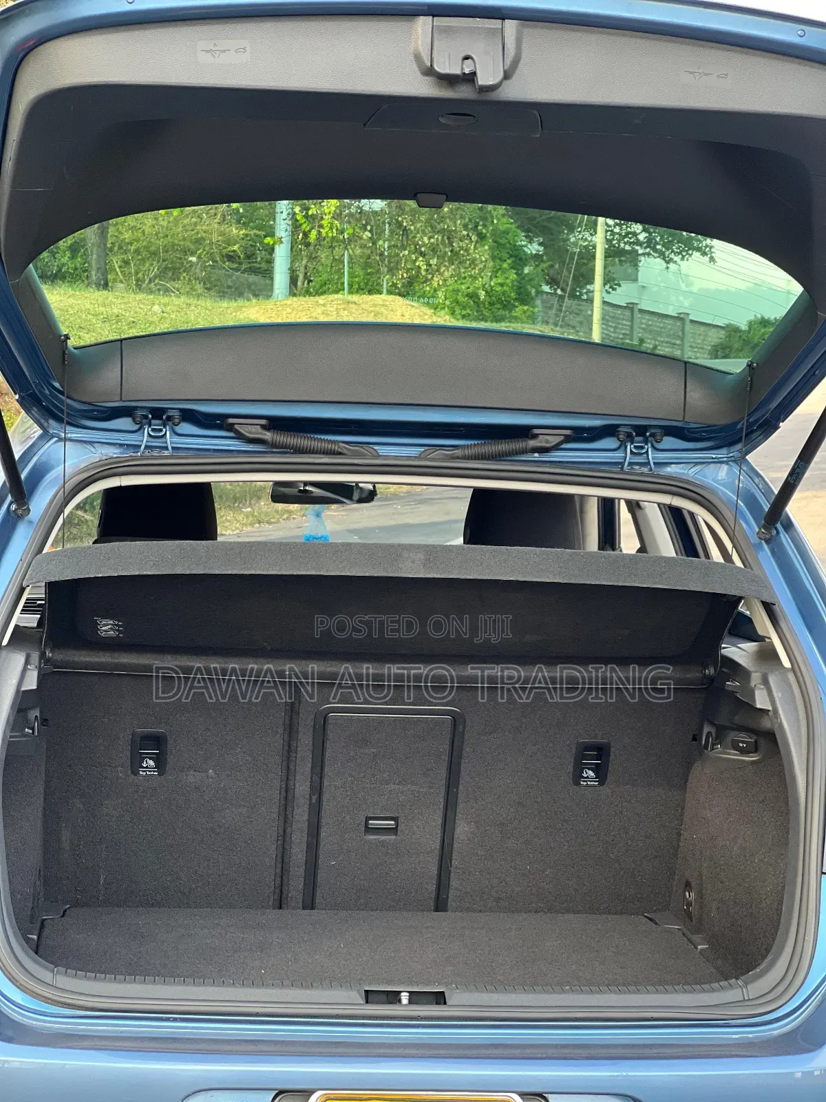 Volkswagen Golf 2017 Blue