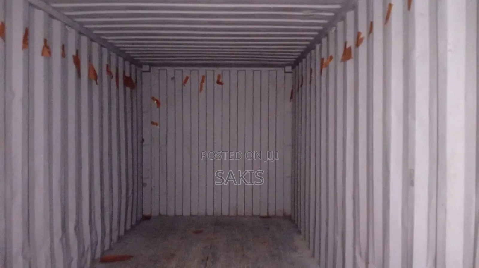 Buy Today! 20ft Dry Shipping Containers For Store/Office/House!