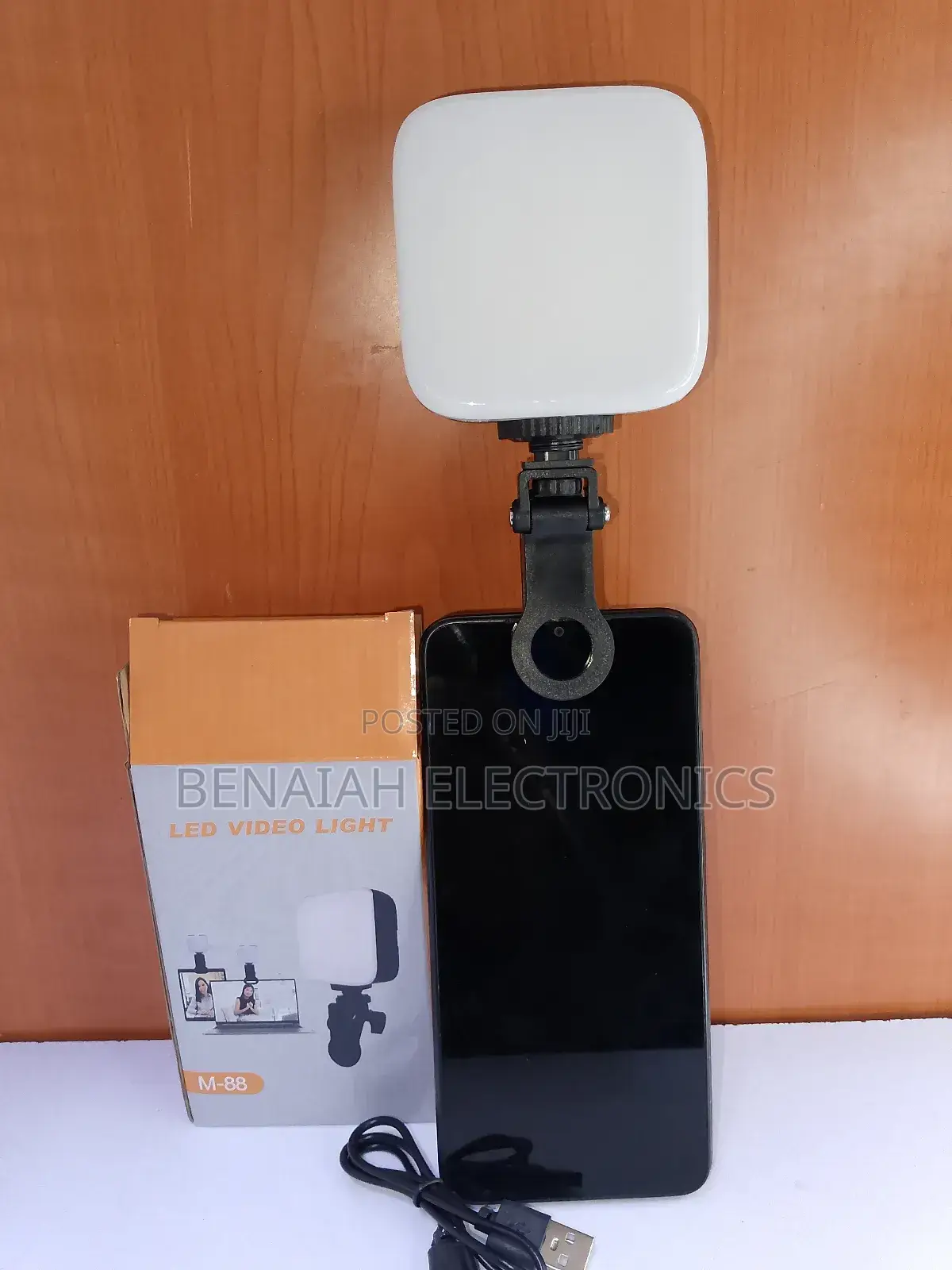 Bright Led Light for Mobile Phones Laptop and Tablets (Rechargeable)