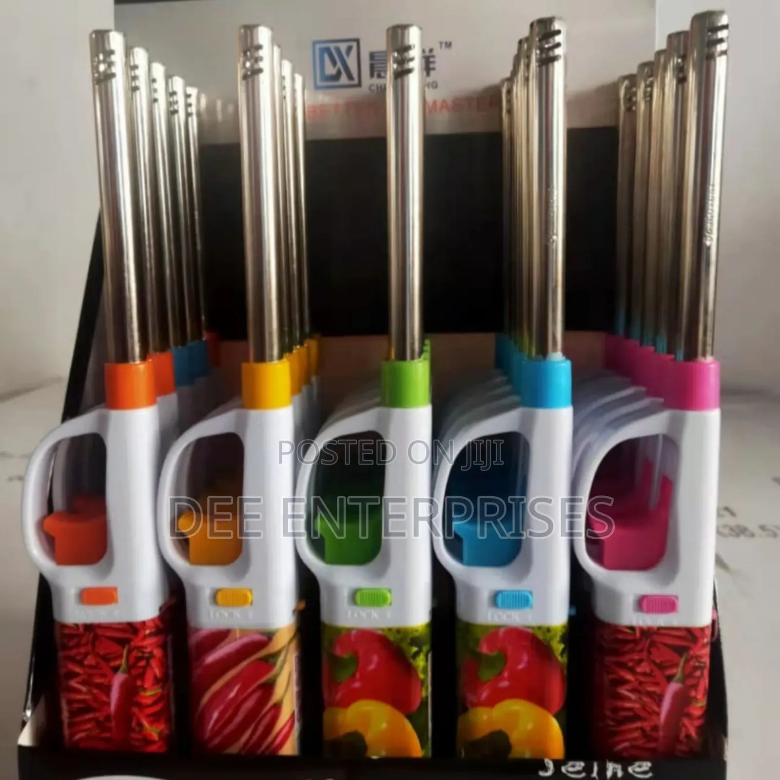 Gas Lighter With Spark