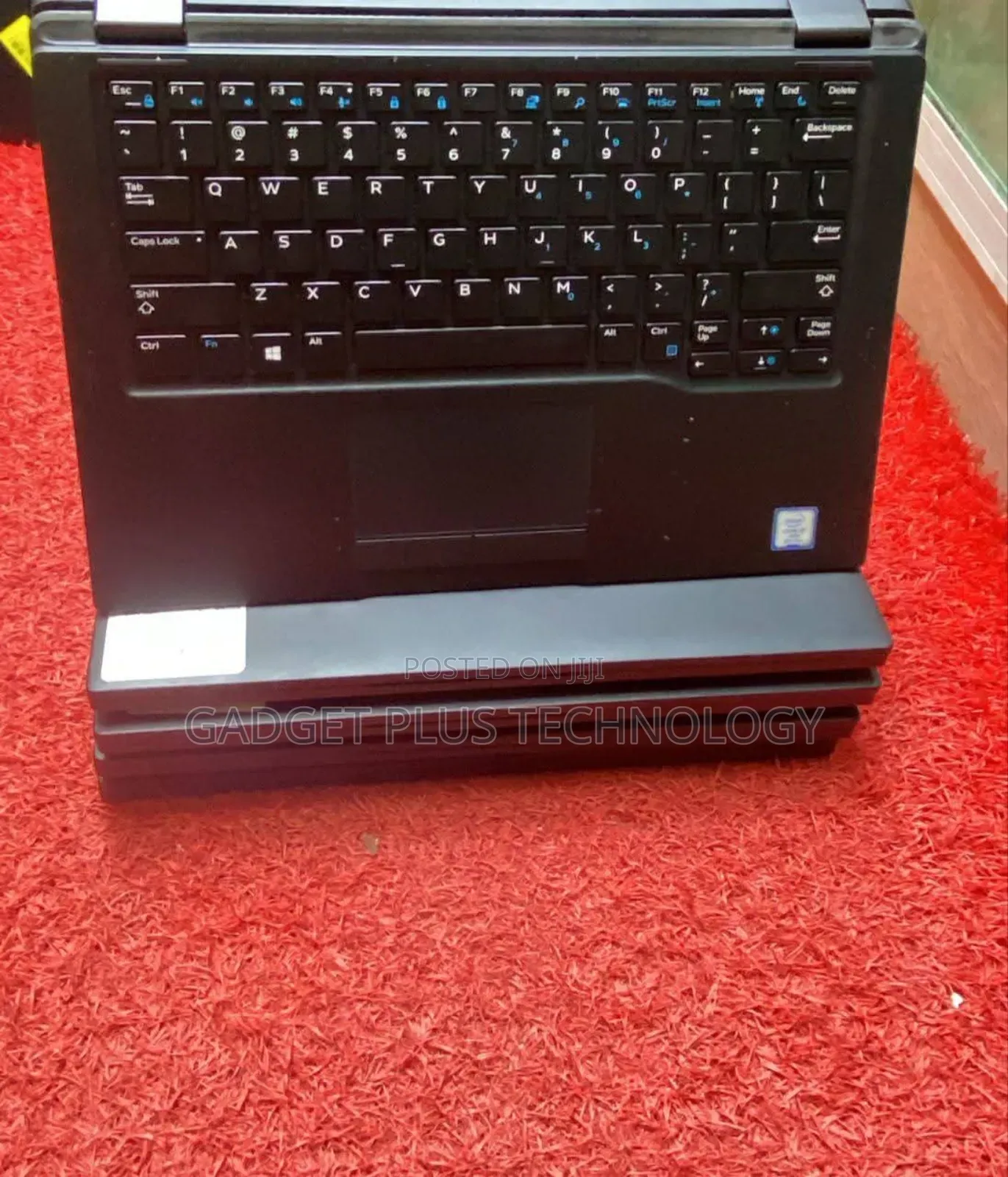 Laptop Dell Latitude 7390 8GB Intel Core i7 SSD 256GB