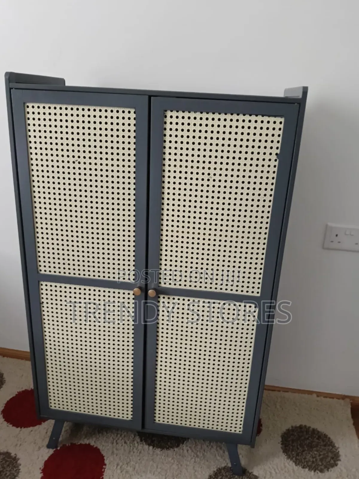 Unique Shoe Rack
