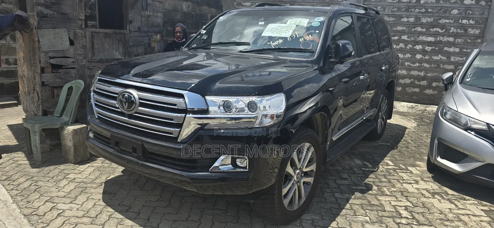Toyota Land Cruiser 4.6 V8 ZX 2019 Black