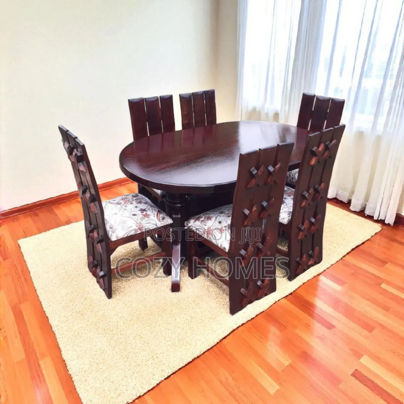 Dining Table Set, a Luxurious 6 Seater Dining Table Set