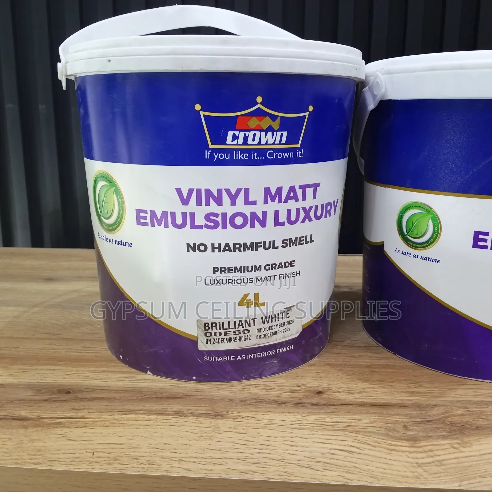 Crown Vinyl Matt Emulsion 20 Littes