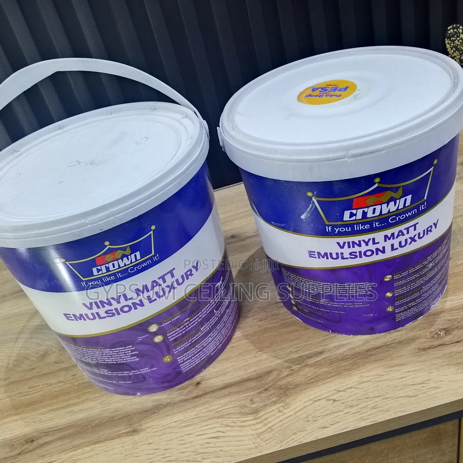 Crown Vinyl Matt Emulsion 20 Littes