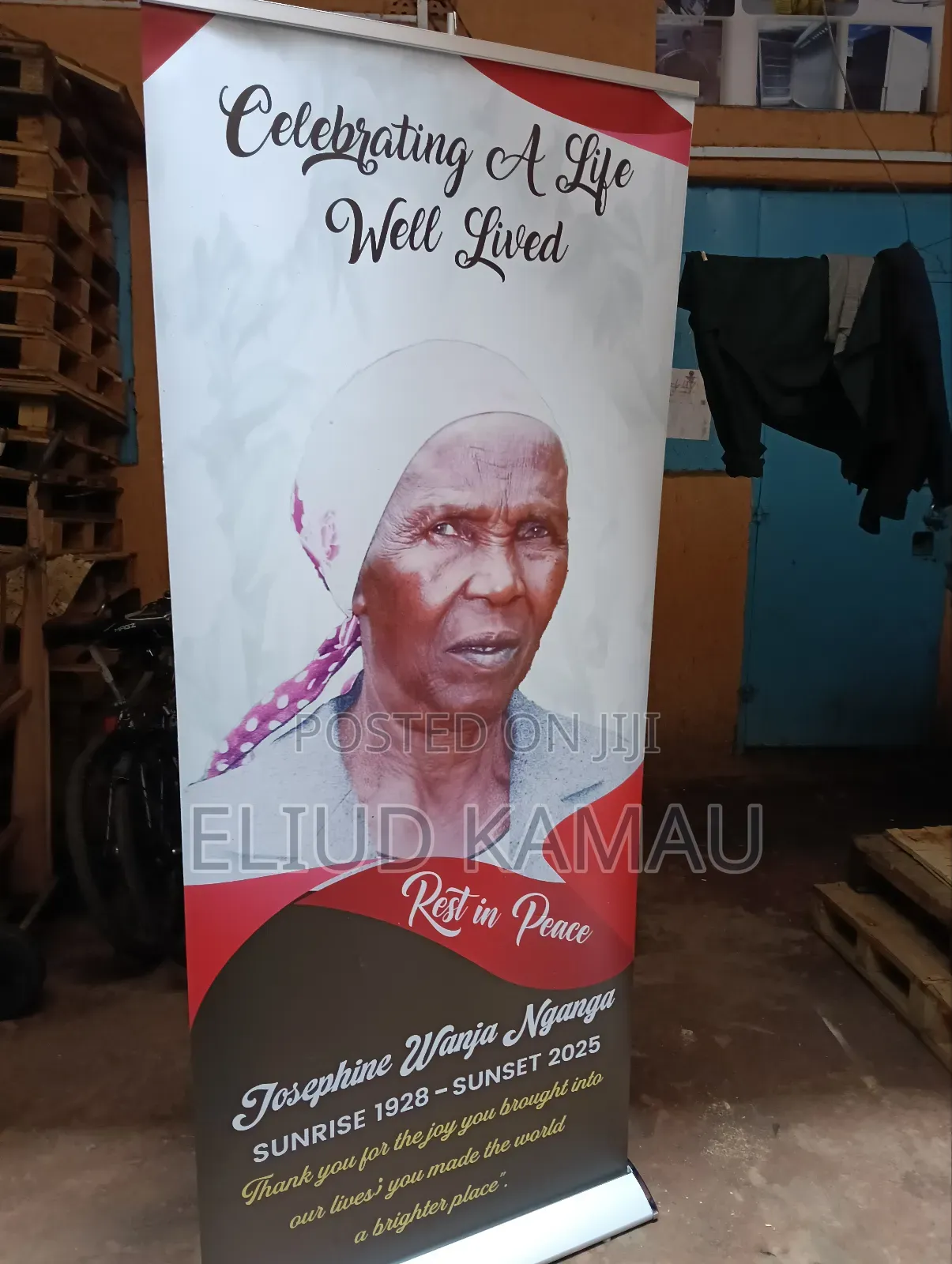 Wide Base Roll Up Banner