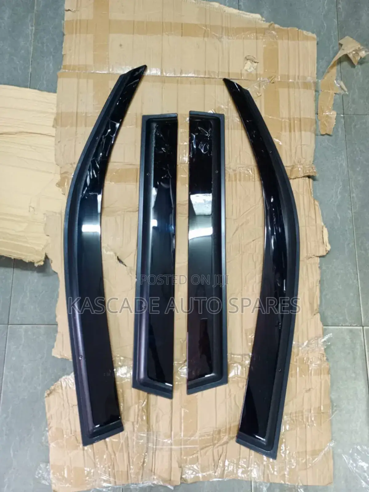 Windbreaker Nissan Xtrail Nt30 Old Model