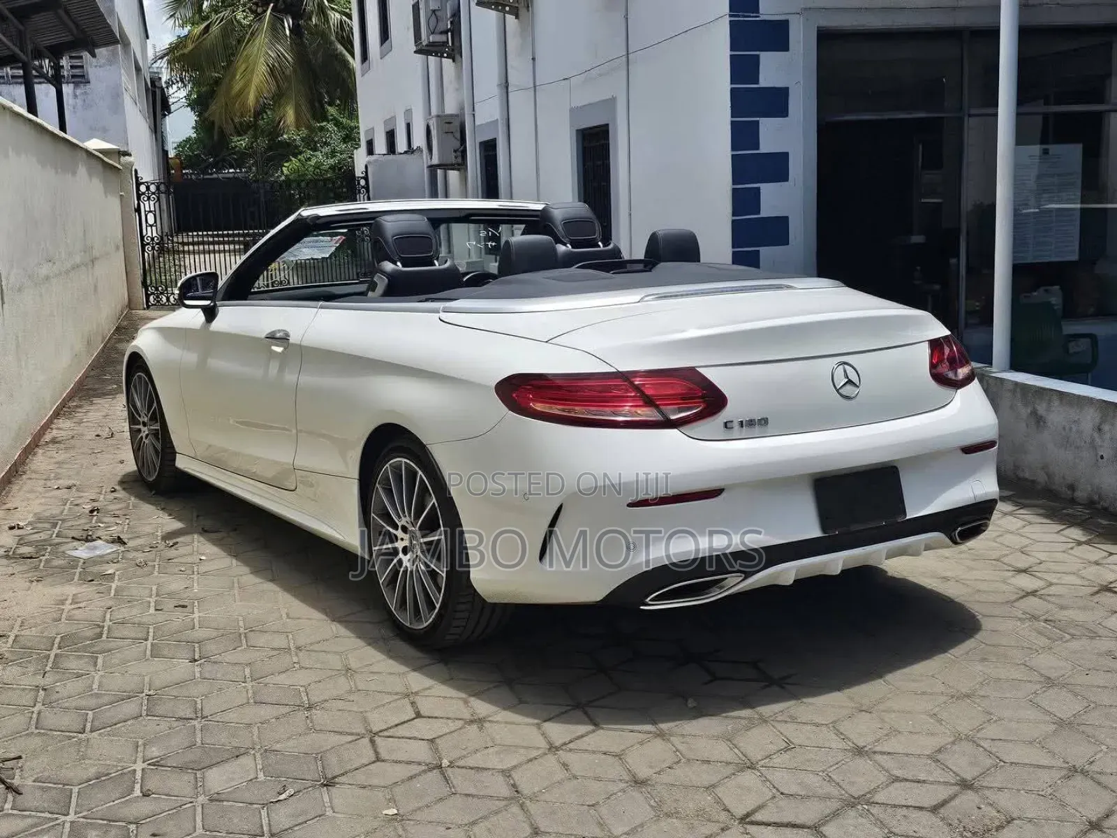 Mercedes-Benz C180 2018 White