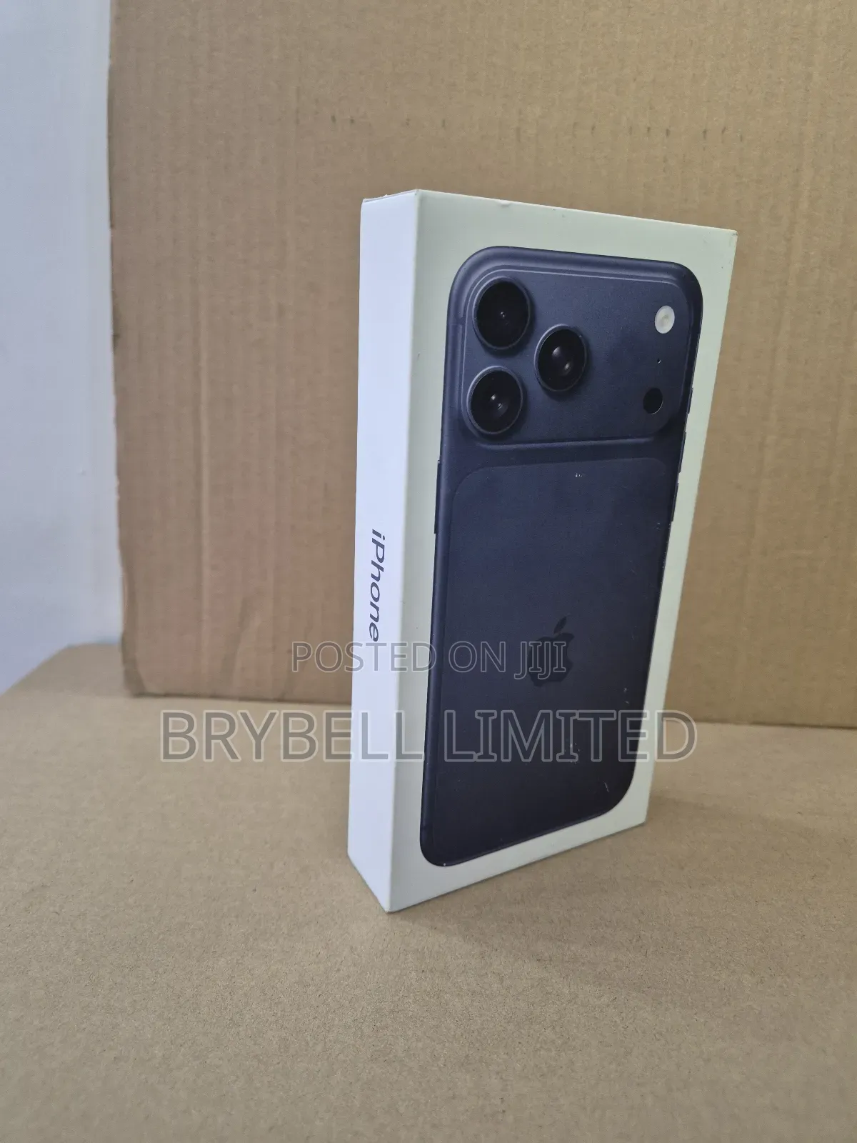New Apple iPhone 17 Pro Max 256 GB Blue