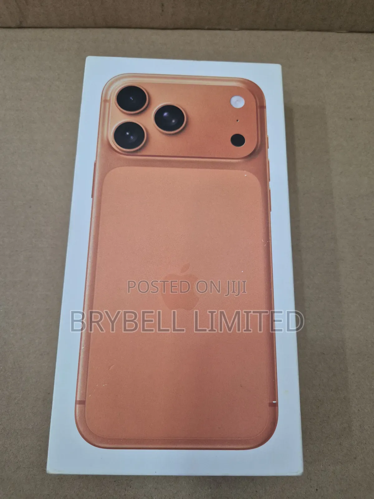 New Apple iPhone 17 Pro Max 256 GB Orange