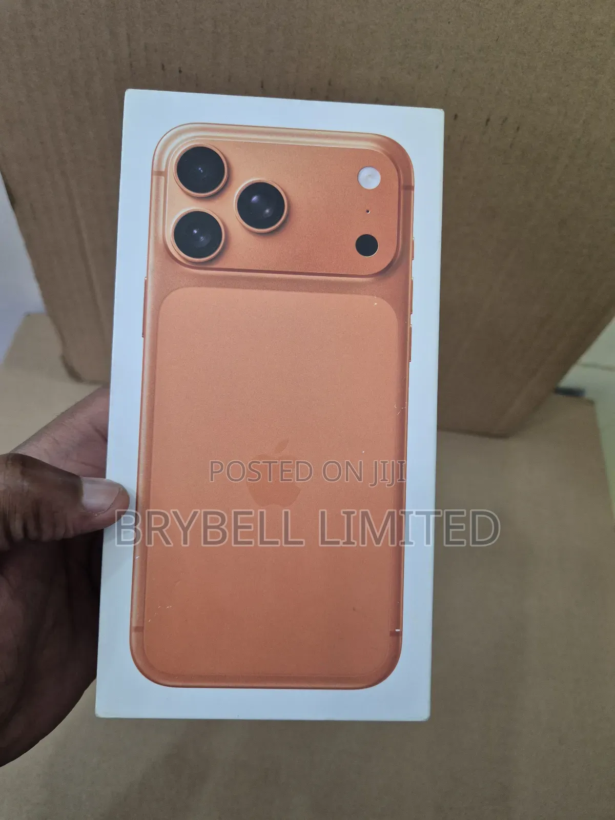 New Apple iPhone 17 Pro Max 256 GB Orange