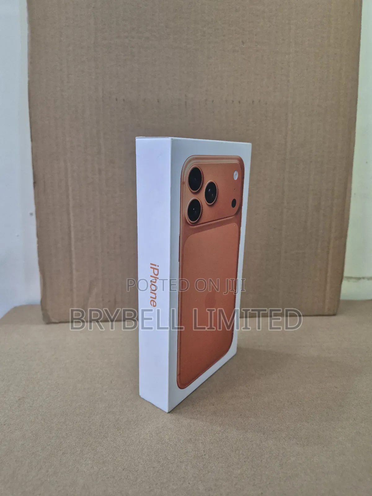 New Apple iPhone 17 Pro Max 256 GB Orange
