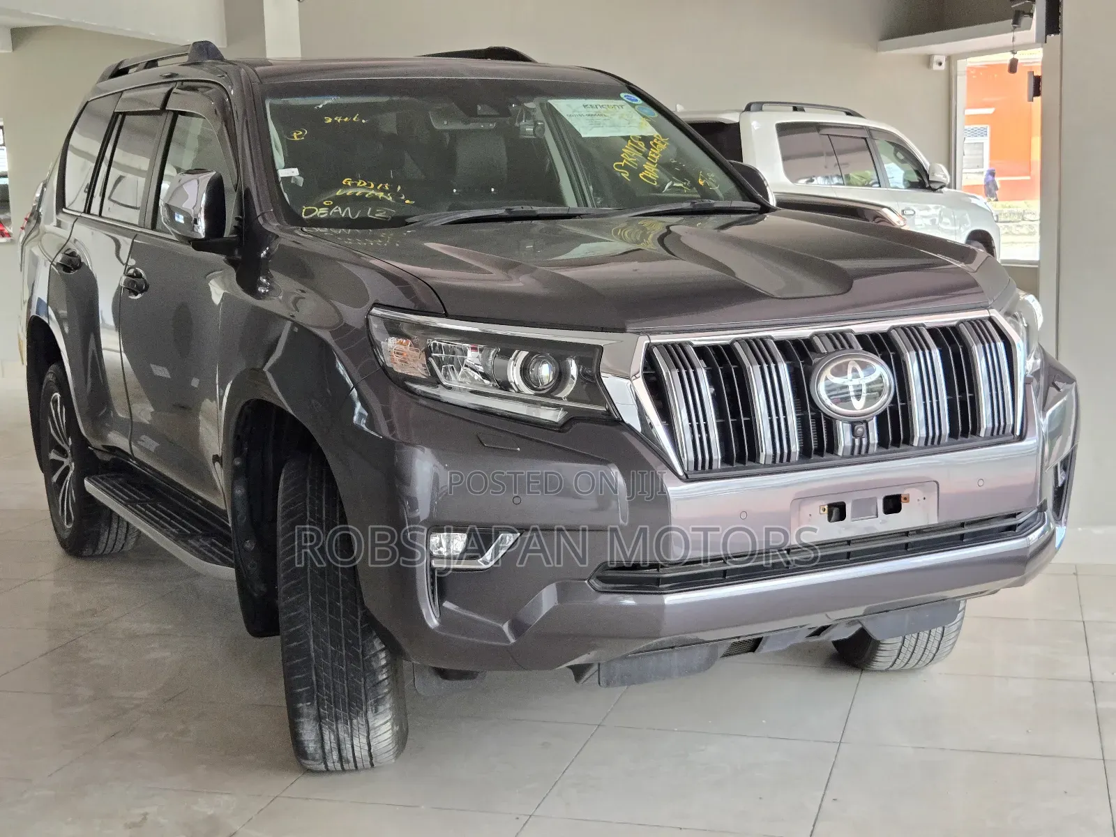 Toyota Land Cruiser Prado 2.8 2019 Gray