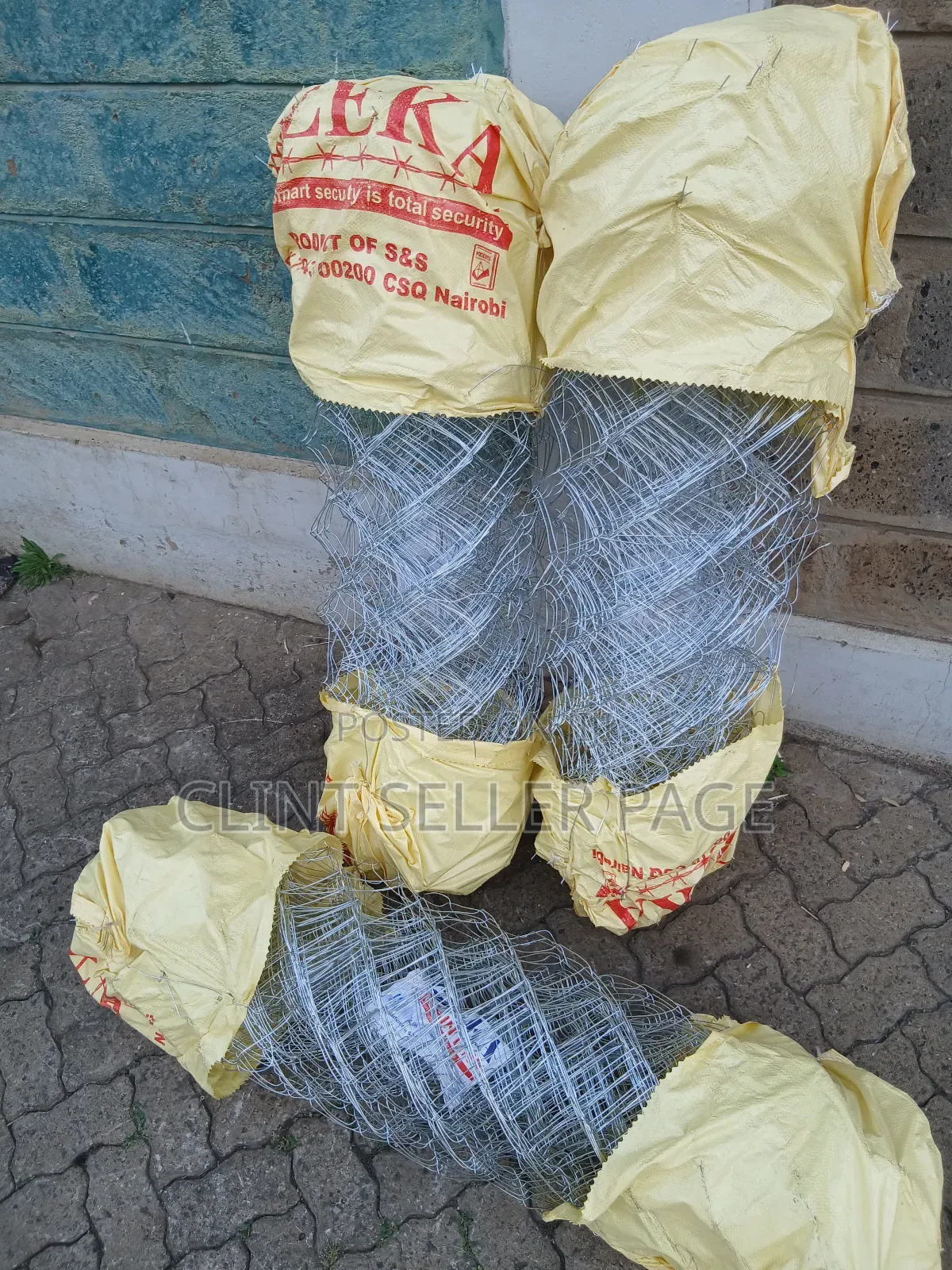 Metal Mesh Fence / Chain Link