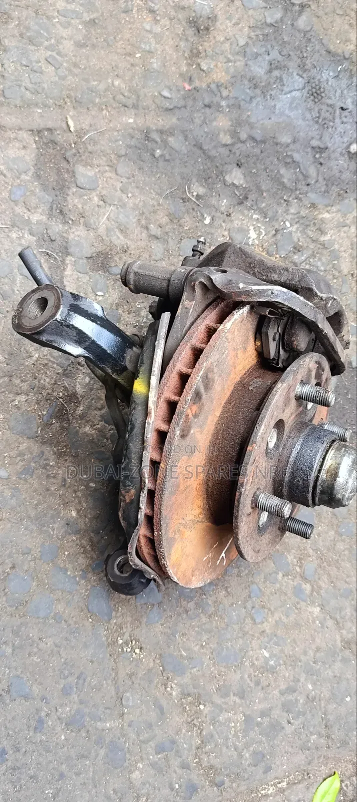 Front Wheel Hubs Townace 2wd 17-Bolt.