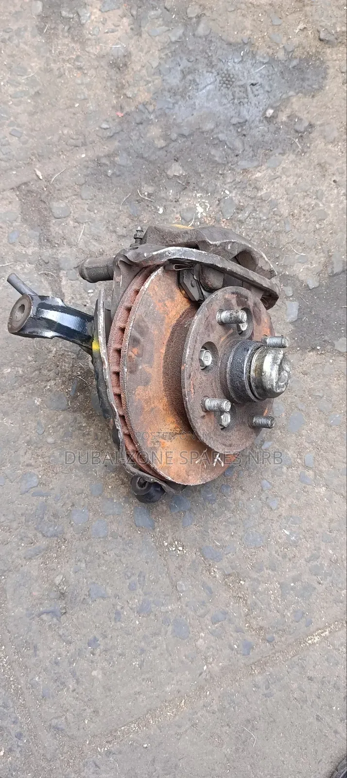 Front Wheel Hubs Townace 2wd 17-Bolt.