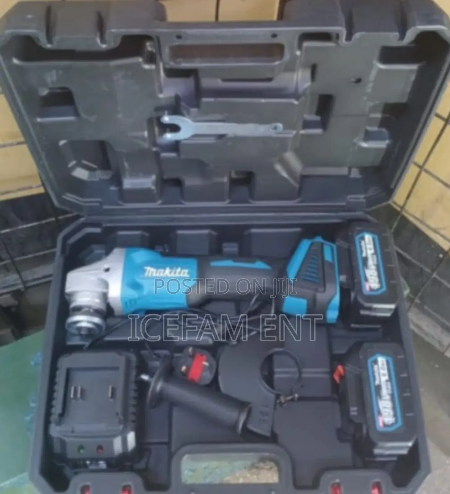 Makita Cordless Grinder/Rechargeable Grinder