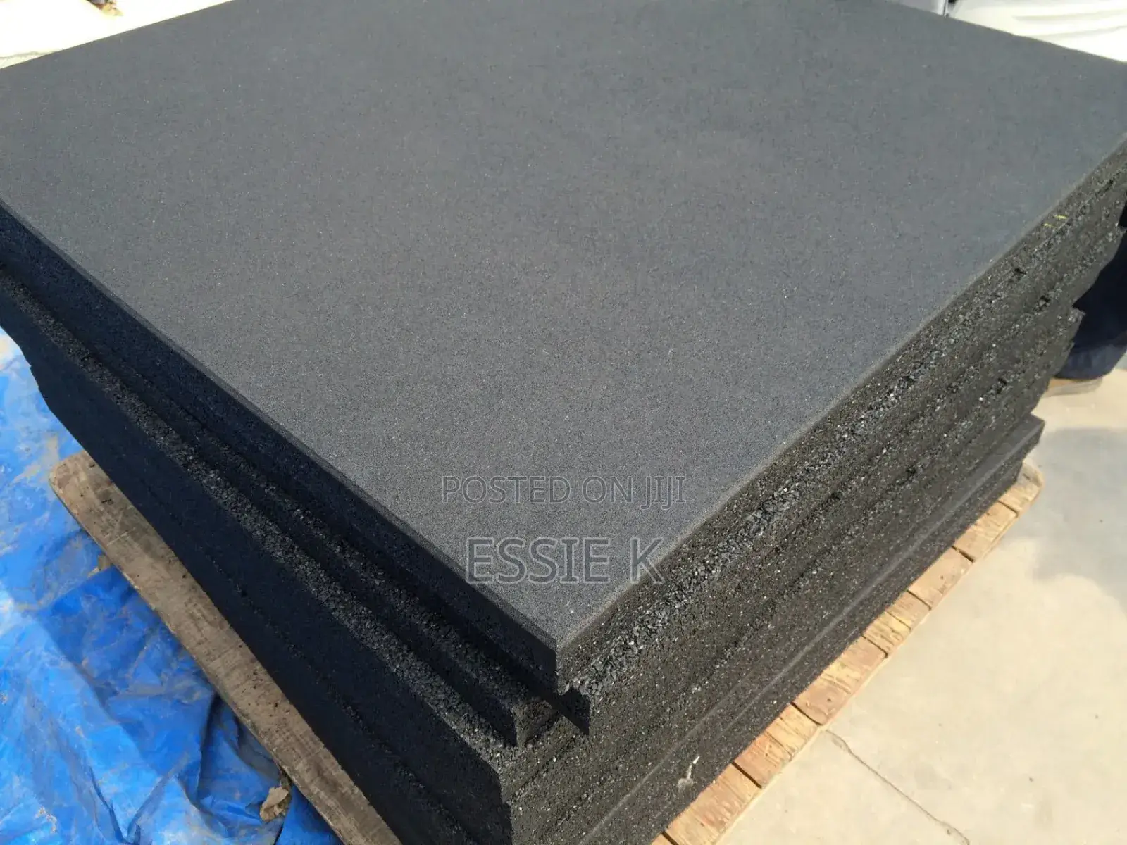 Commercial Rubber Flooring Tiles-1m ×1m. ×20mm