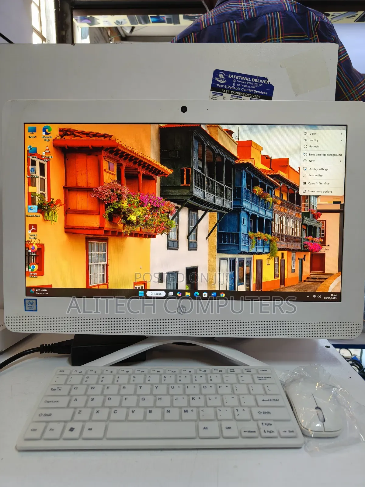 Desktop Computer HP 200 G4 22 All-in-One 4GB Intel Core I3 SSD 512GB