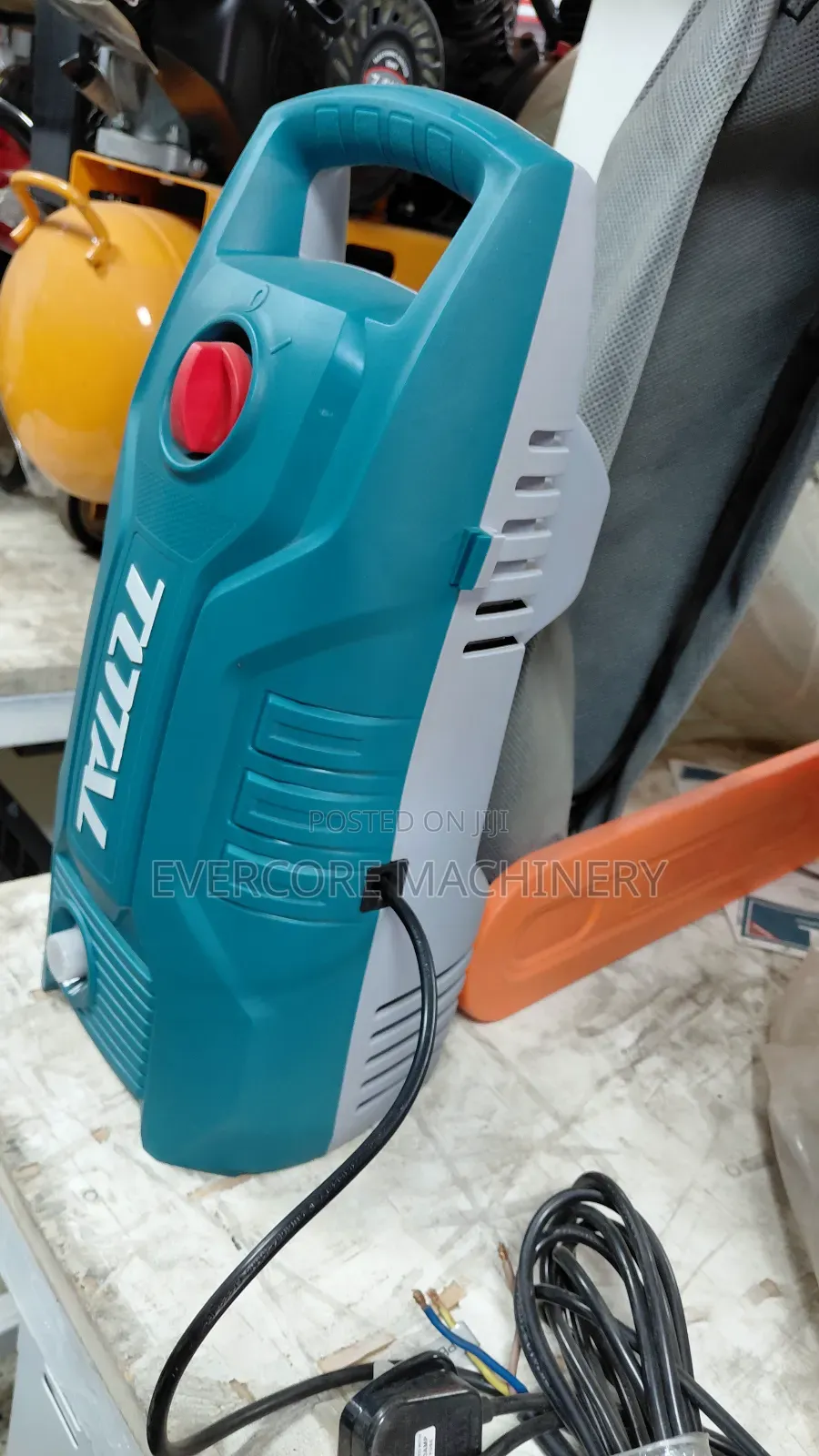Total Domestic Simple Carwash Machine Electric Powered.