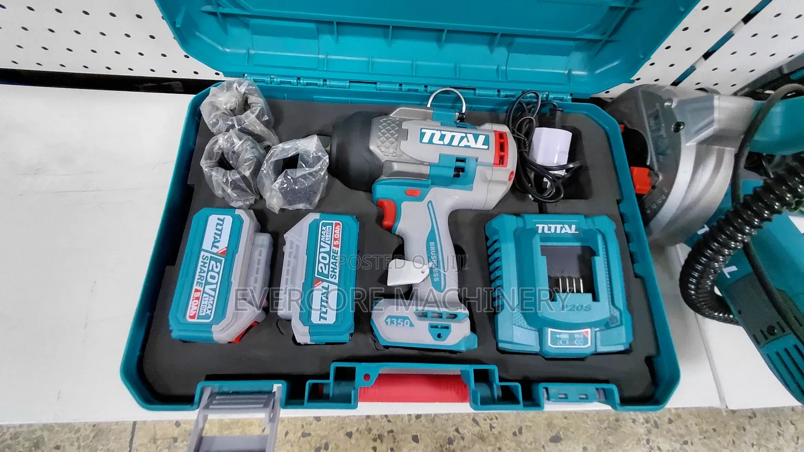 Total Brand Heavy Duty Cordless Impact Wrench Machine.