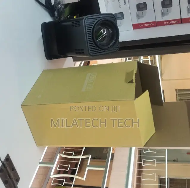 Hy320 Mini Smart Projector Portableb