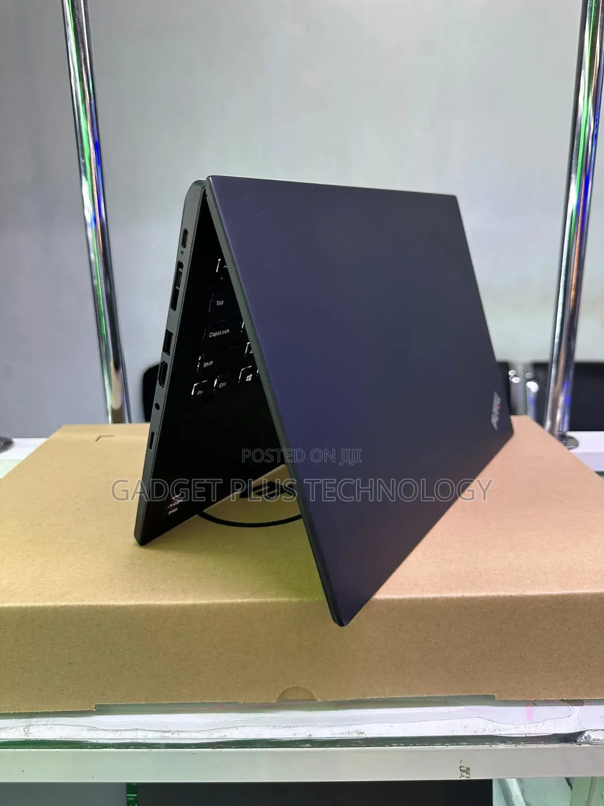 Laptop Lenovo ThinkPad t495s 8GB AMD Ryzen 5 SSD 256GB