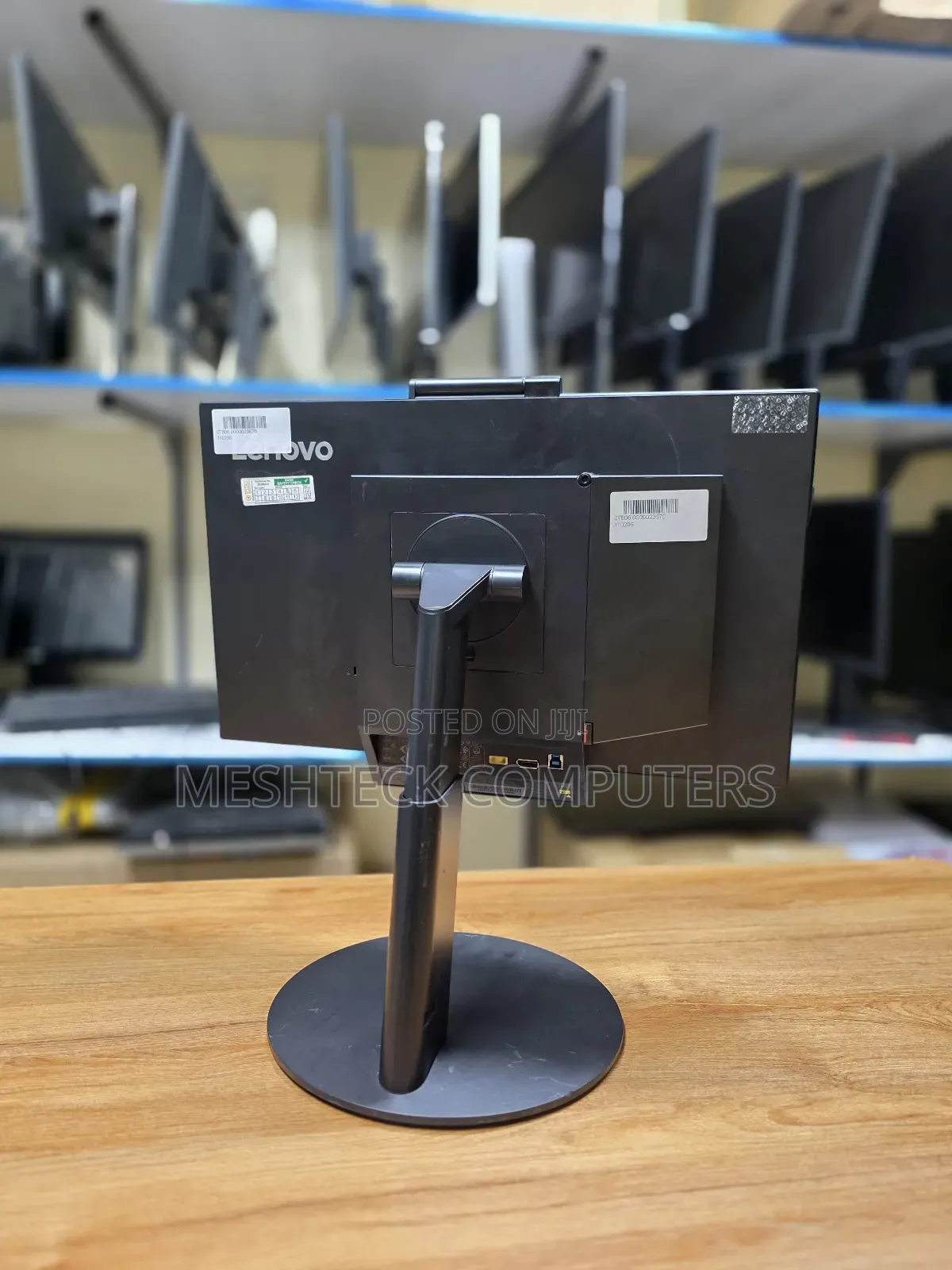 Desktop Computer Lenovo ThinkCentre M710 16GB Intel Core I5 SSD 256GB
