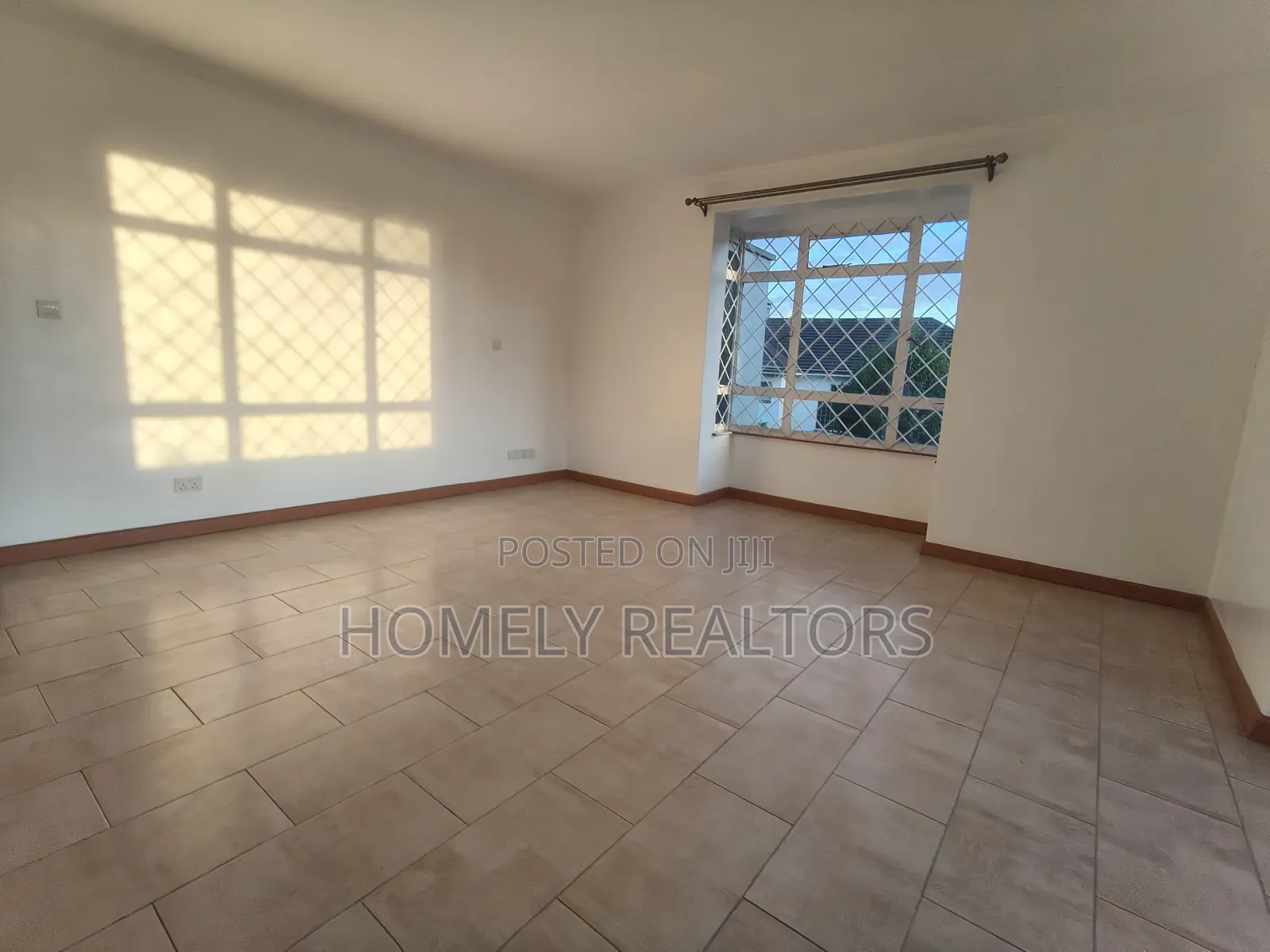 5bdrm Maisonette in Kibiku Gated, Ngong for rent