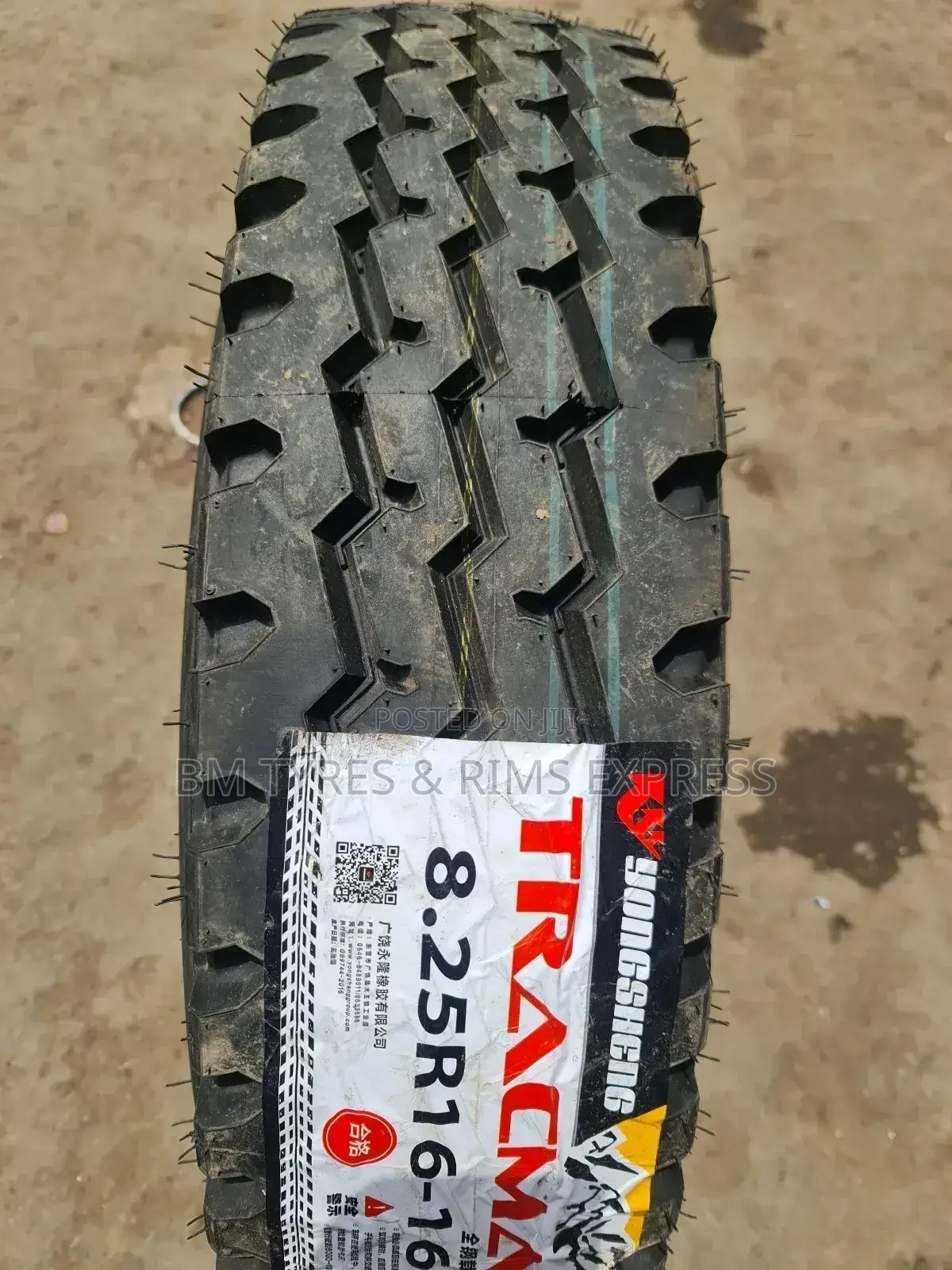 825 R16 Tracmax Tyres (Allposition)