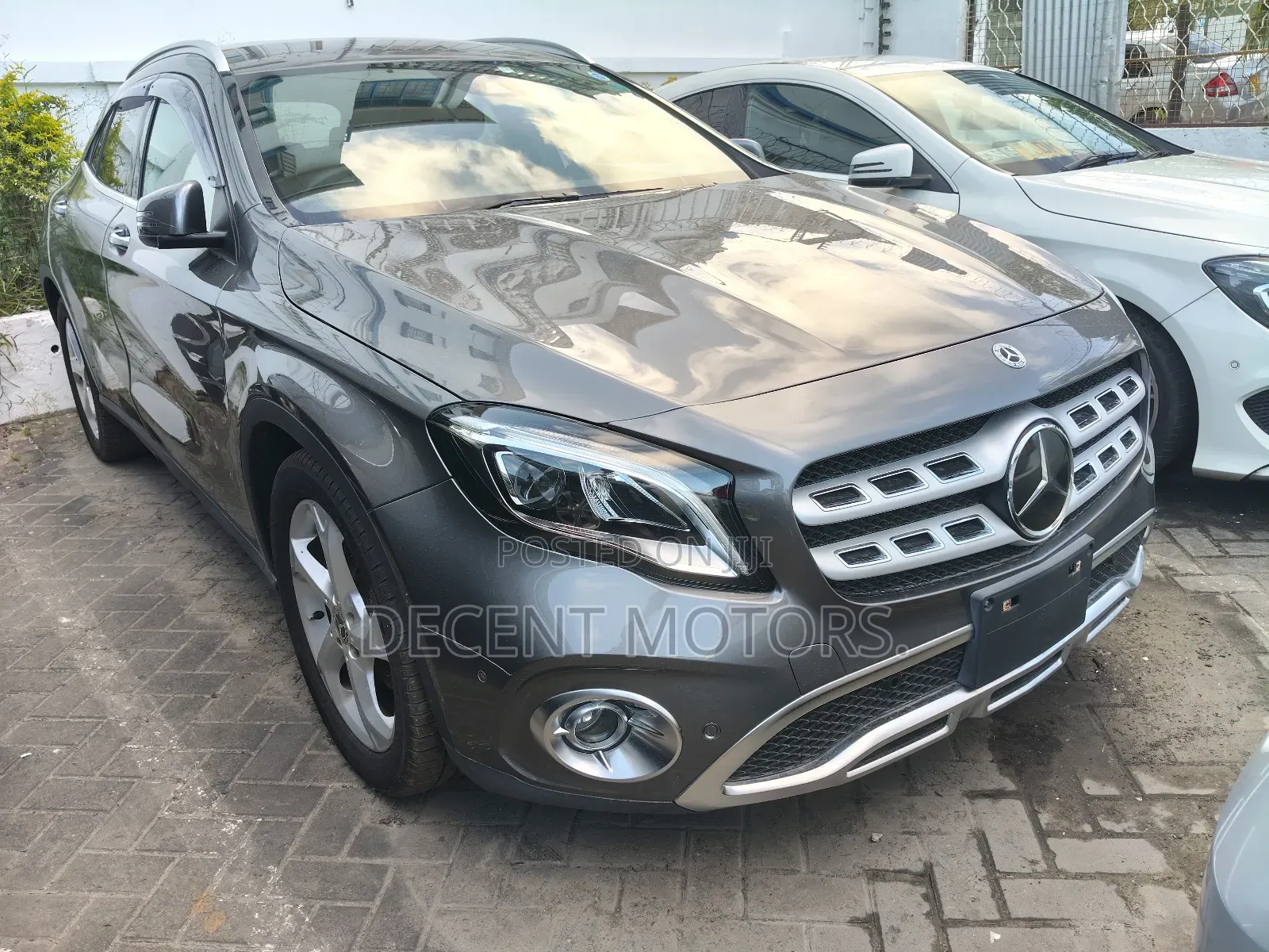 Mercedes-Benz GLA-Class 2019 Gray