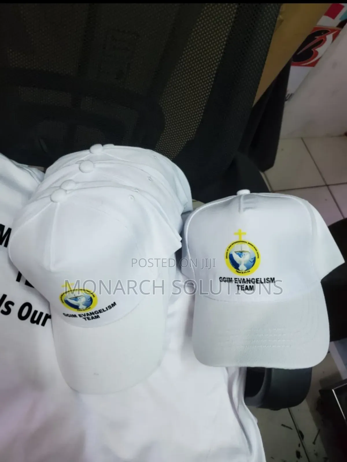 Caps Available. 5 Panels