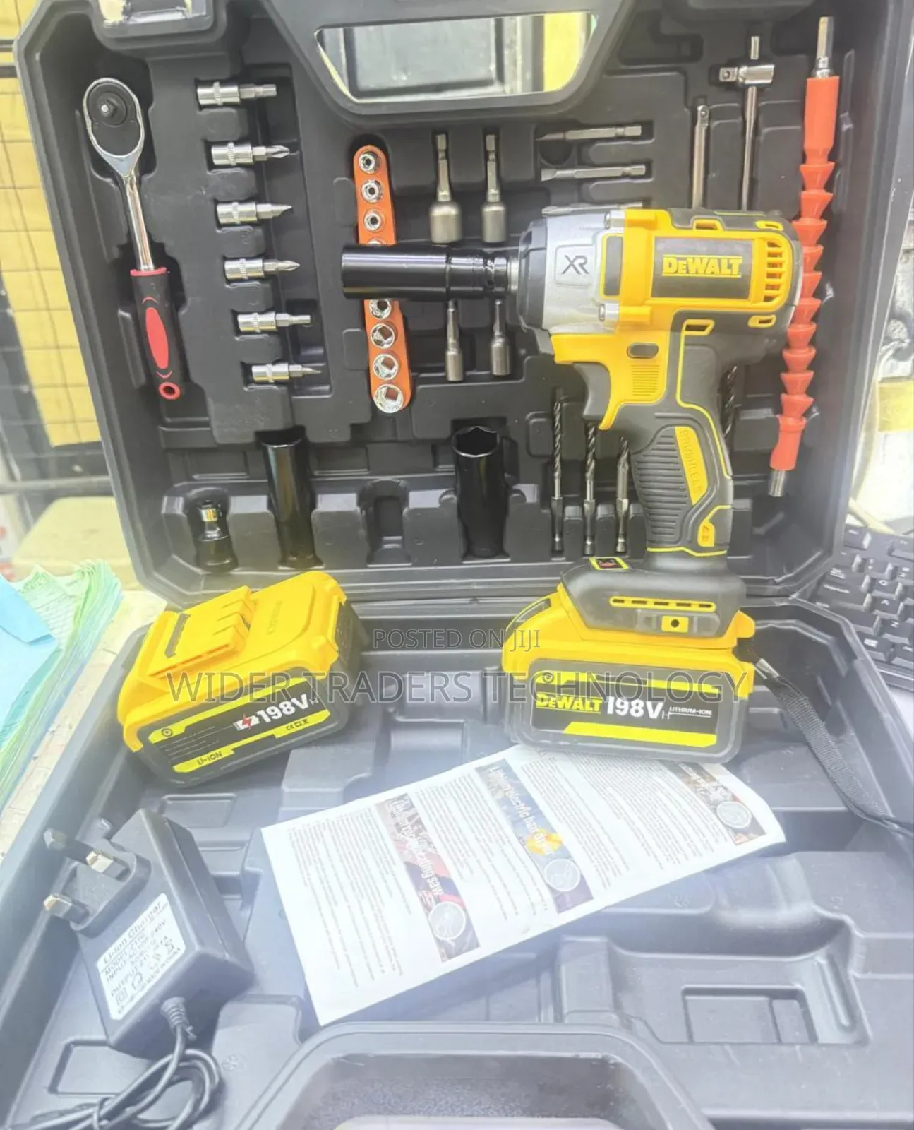 Dewalt Cordless Impact Driver Set
