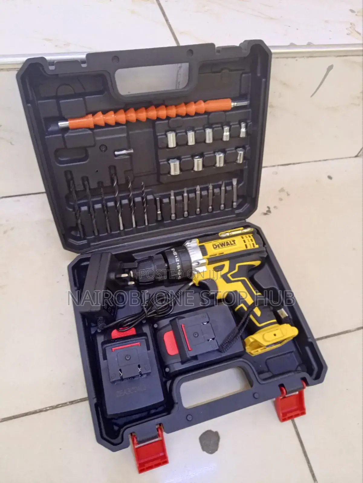 Powerful Dewalt Cordless Drill Set