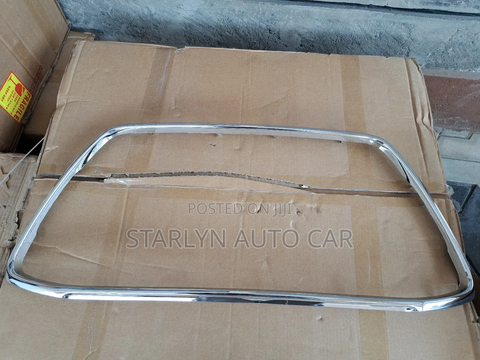 Front Grill Chrome Garnish Trim for Mitsubishi RVR (2013–2016)