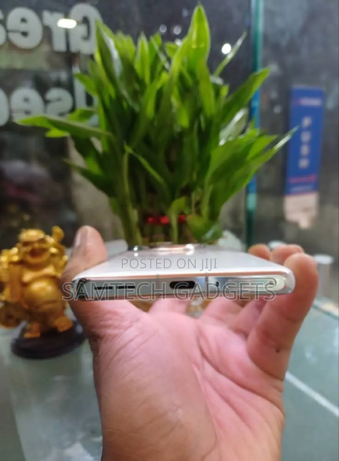 New OnePlus 12 512 GB Silver