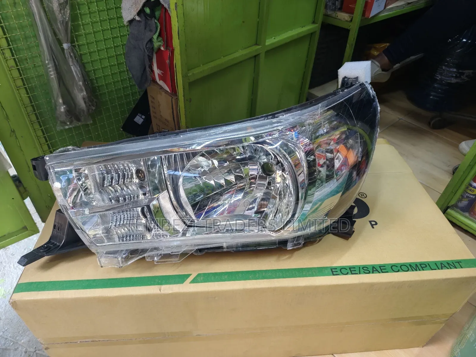 Headlight Hilux Revo
