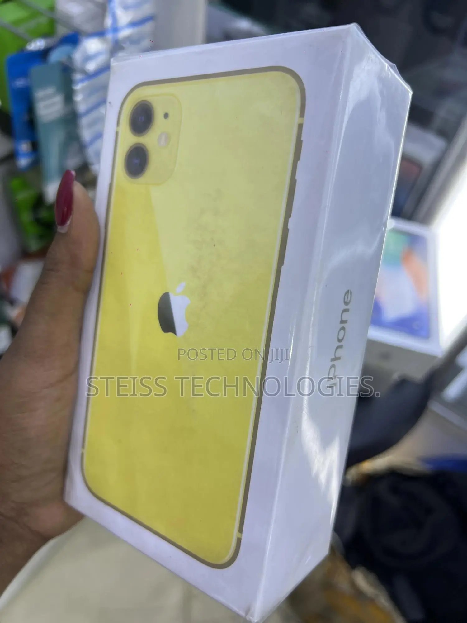 New Apple iPhone 11 128 GB Yellow