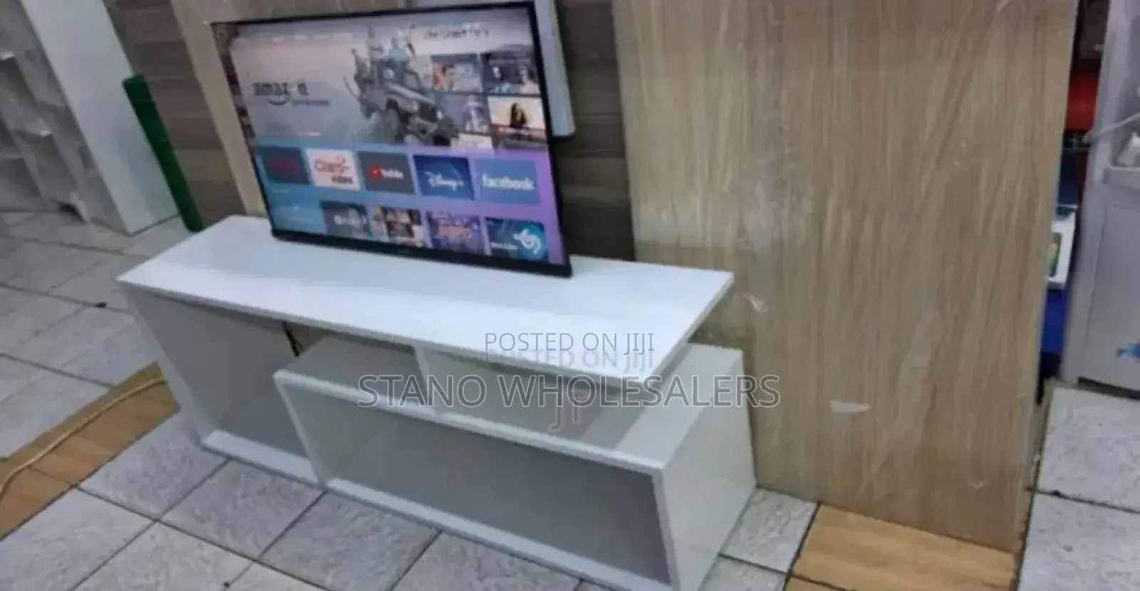 Colour White-Mexico Tv Stand