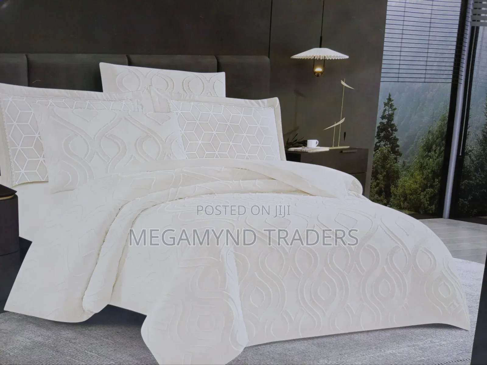 6pc Tufted Duvet Cover 6*6/Luxury Bedding Set