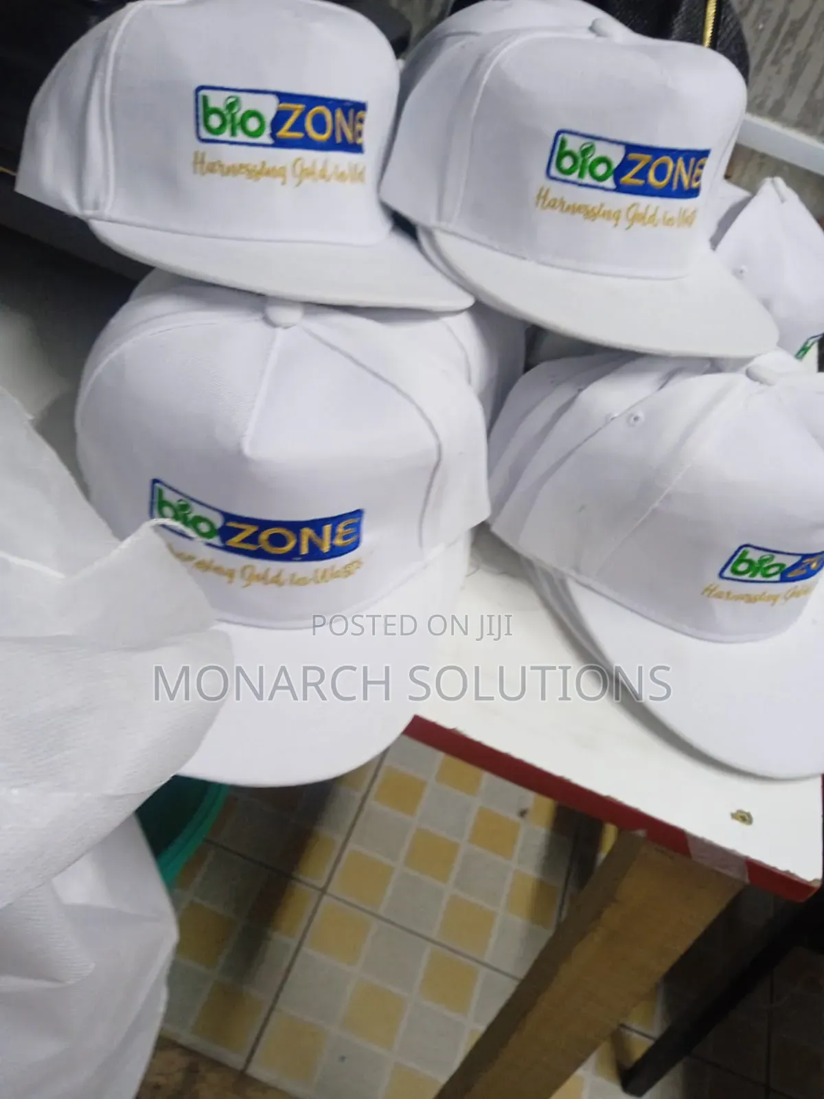 Quality Unmarched Caps