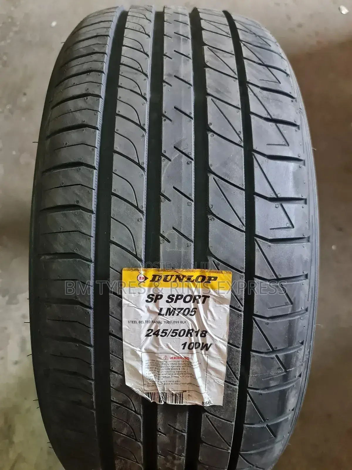 245 /50 R18 Dunlop Tyres (Sp Sport 705)Japan.