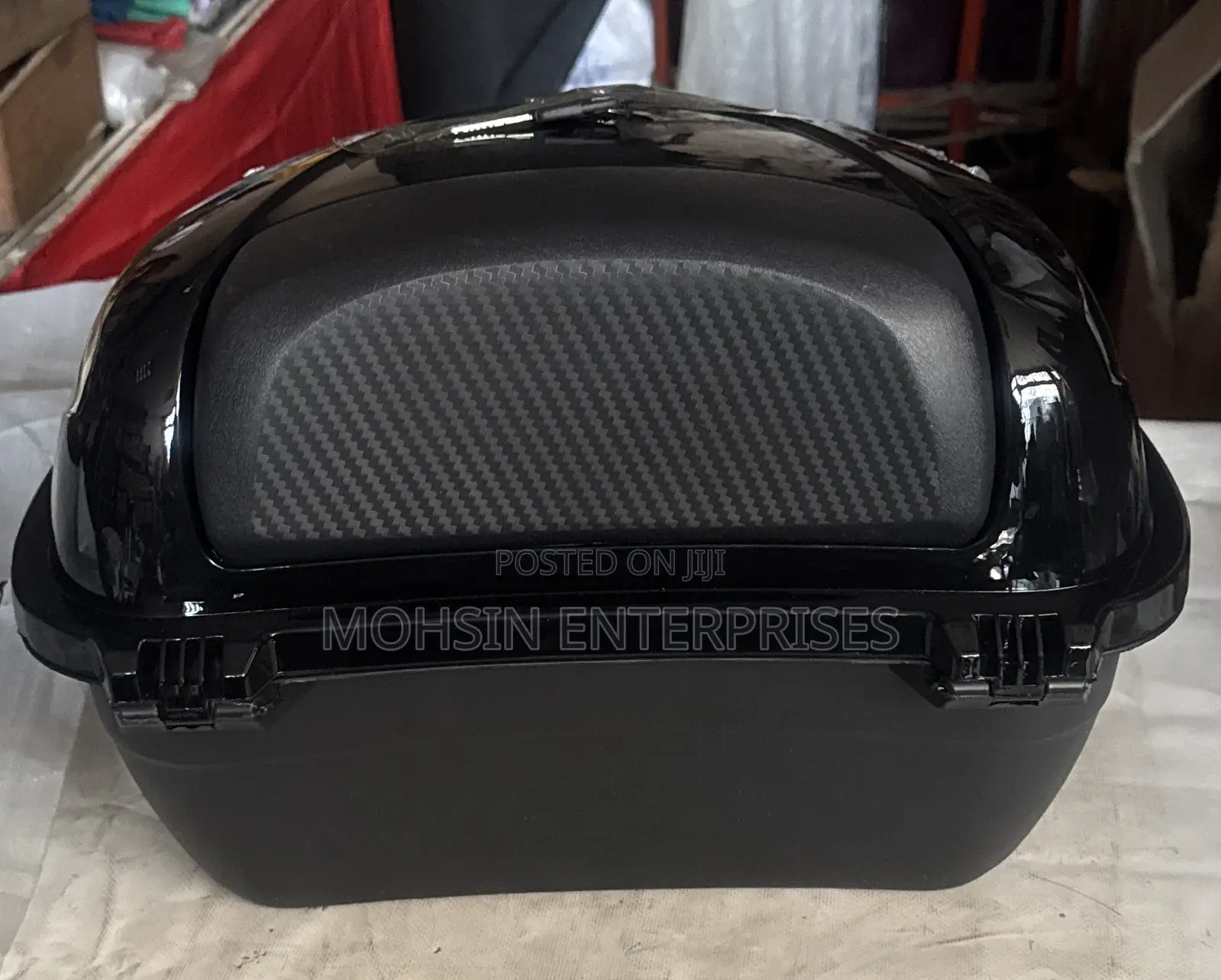 Sleek 37l Motorcycle Top Case With Lock Led Reflector Easy Fix