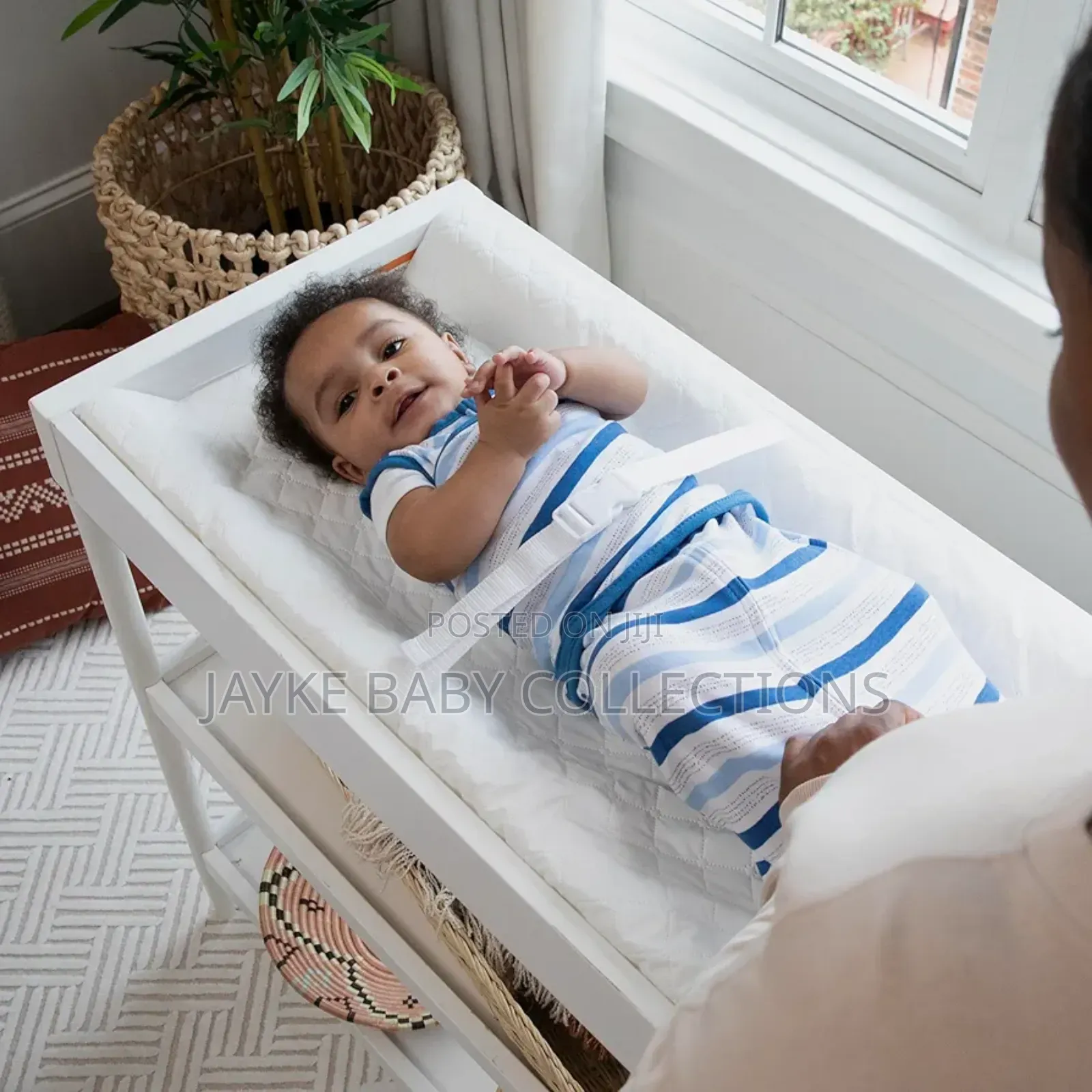 Summer Infant Contoured Baby Changing Pad – White