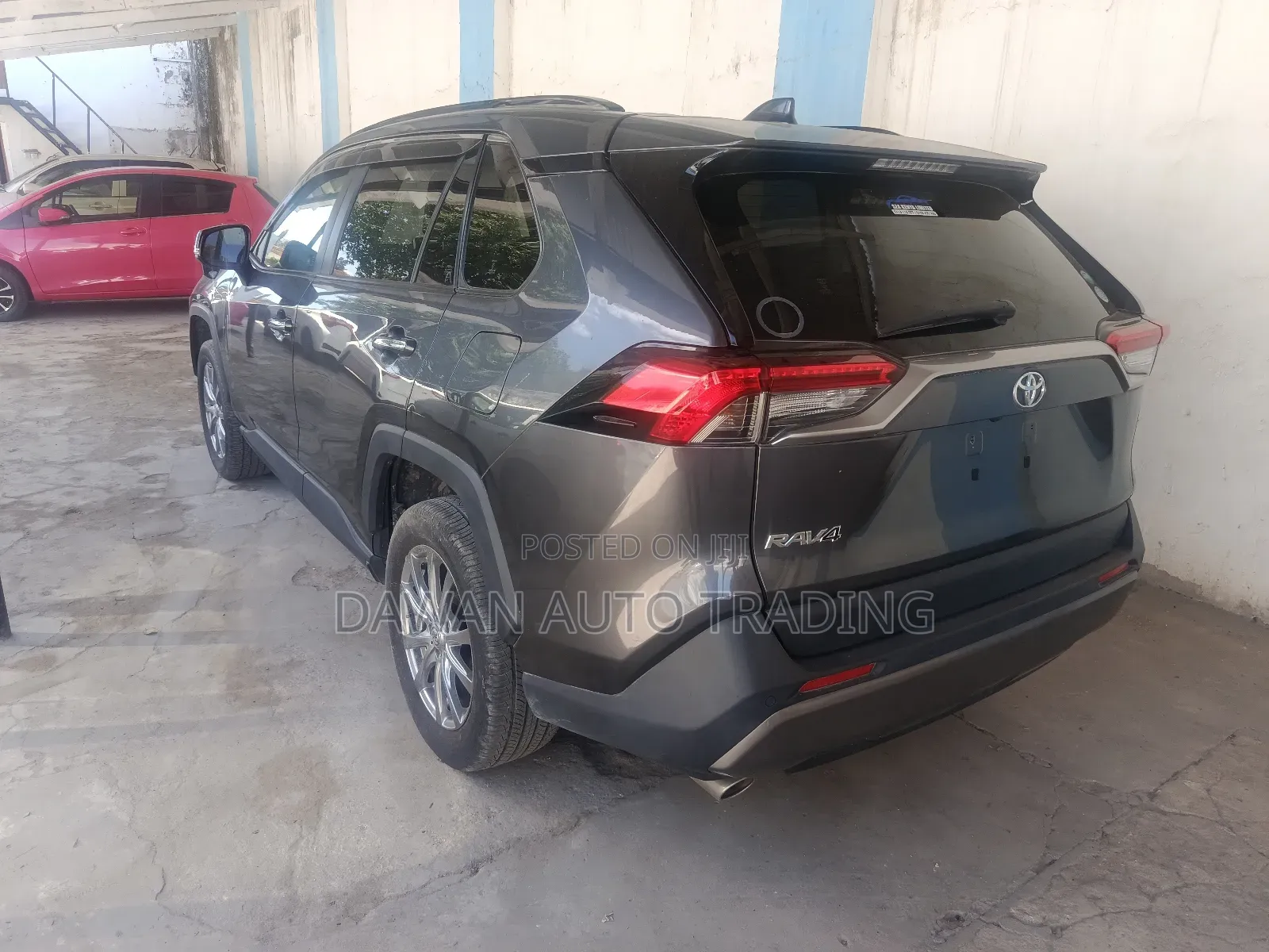 Toyota RAV4 2019 Gray