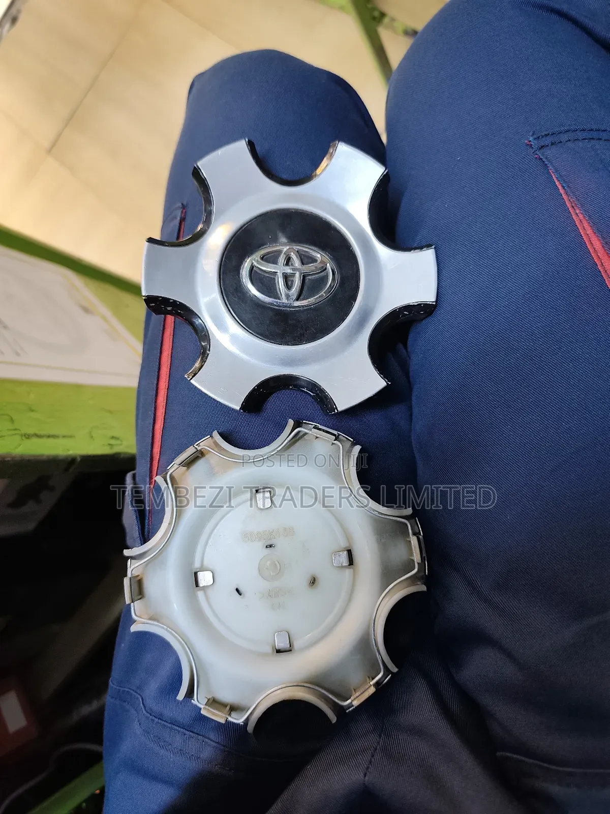 Rim Wheel Cap Toyota Fortuner New Model
